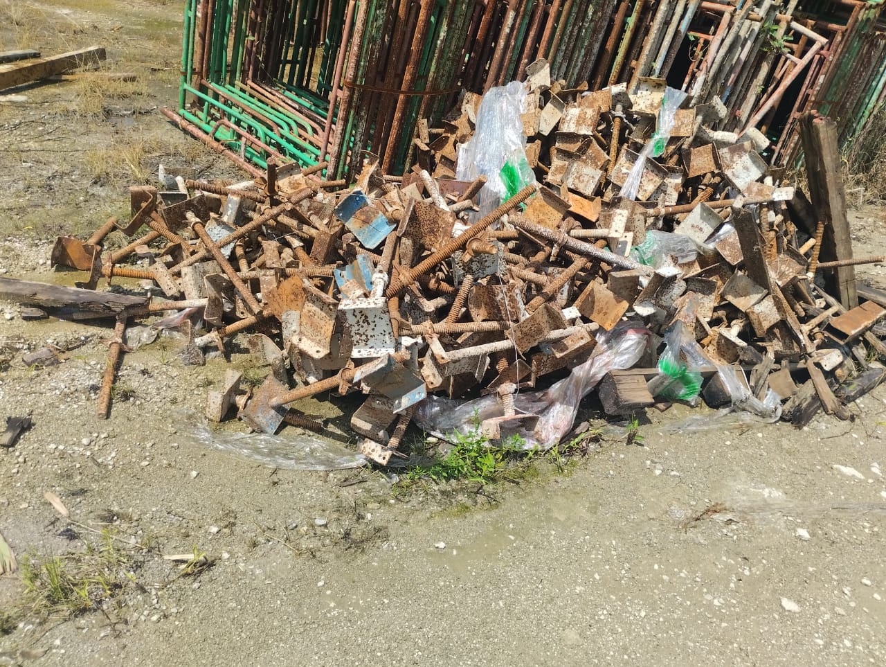 Before pallet repacking